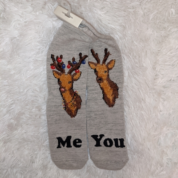 American Eagle (3) Crew Socks Holiday Edition - Picture 4 of 5